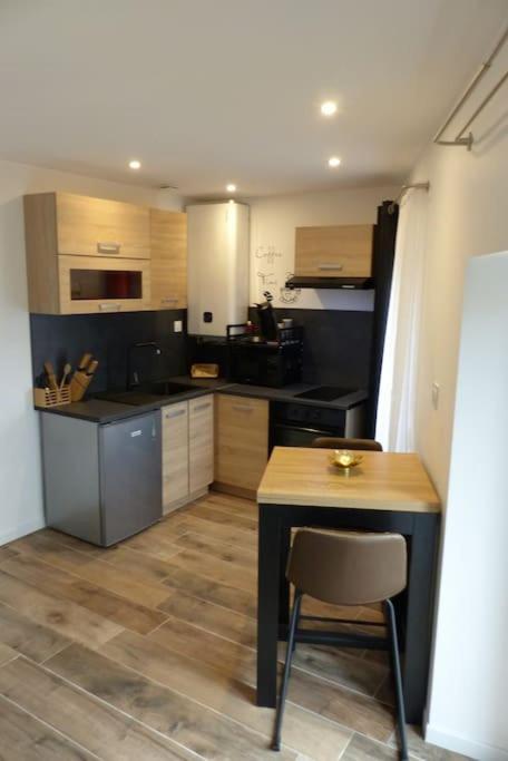 La Pierre N°6 Grand Studio Avec Clim Tartas Exteriér fotografie