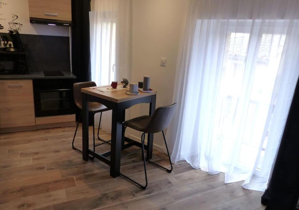 La Pierre N°6 Grand Studio Avec Clim Tartas Exteriér fotografie